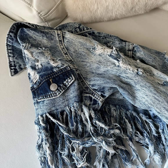 Levi half jacket - Picture 9 of 9